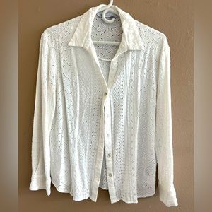 Zara eyelet button down blouse